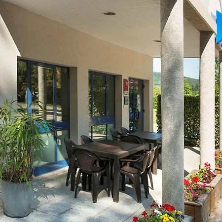 Ibis Budget 2* Lons-le-Saunier