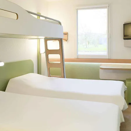 Ibis Budget 2* Lons-le-Saunier